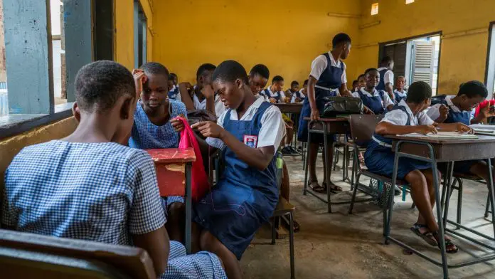16Ghana-schools-promo-videoSixteenByNineJumbo1600-v2-696x392