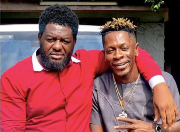 shatta-wale-and-bulldog-576x424